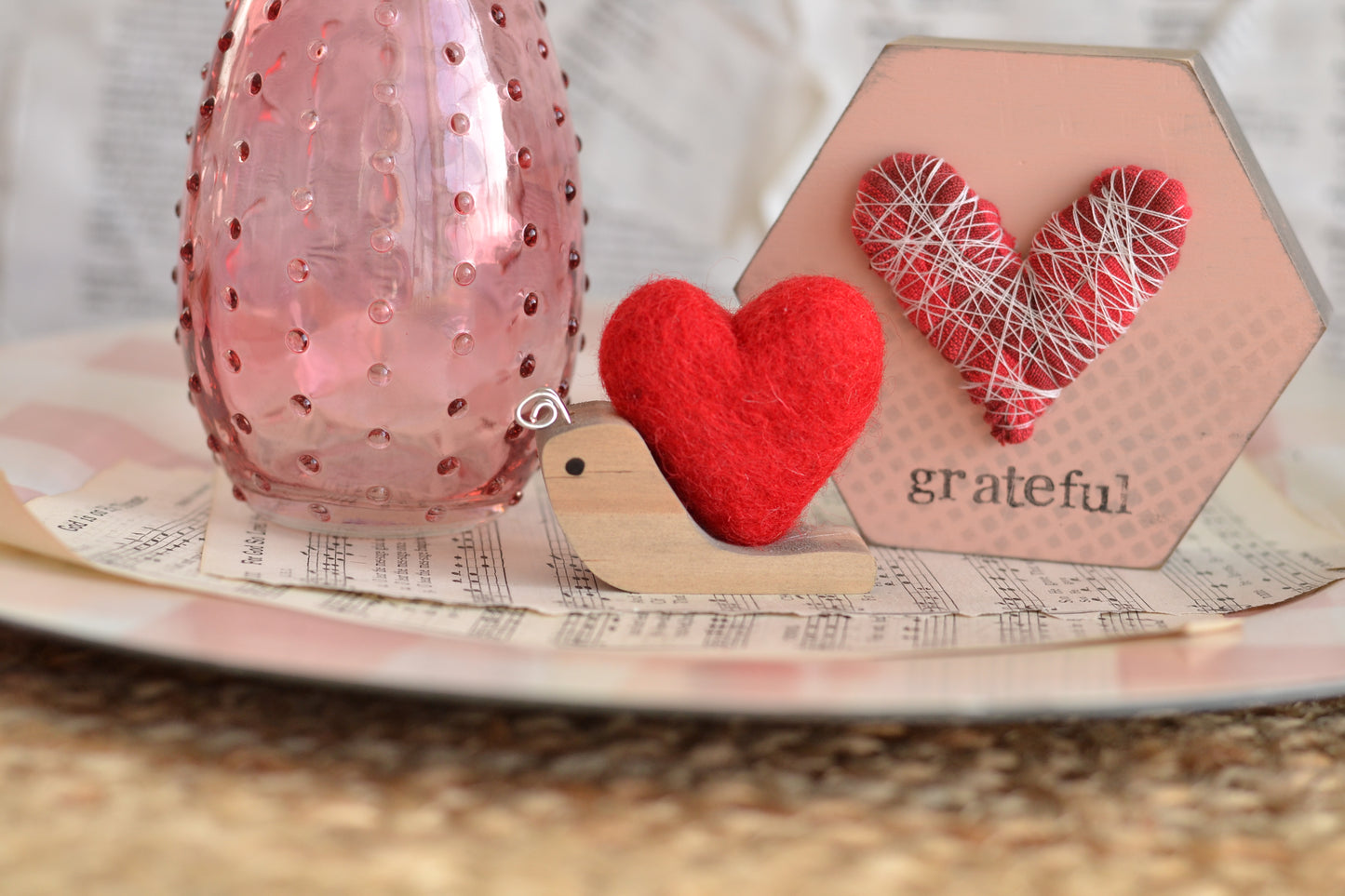RED Felt heart Valentine's Snail
