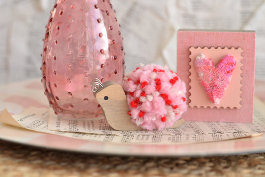 Pom Pom Valentines Snail
