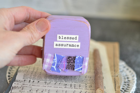 Lavender Sign - Blessed Assurance