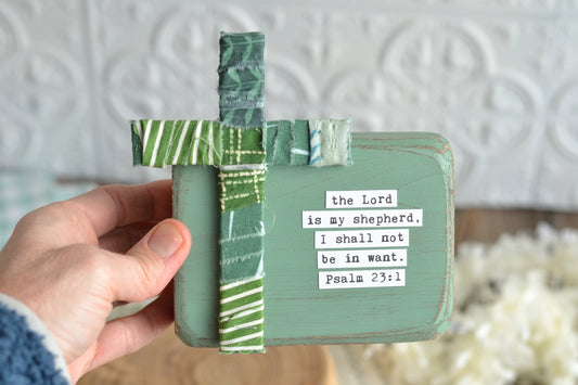 Green Psalm 23 Wood Sign with Fabric Wrapped Cross - C18