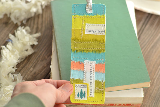 SOLID COLORS Scrappy Bookmark