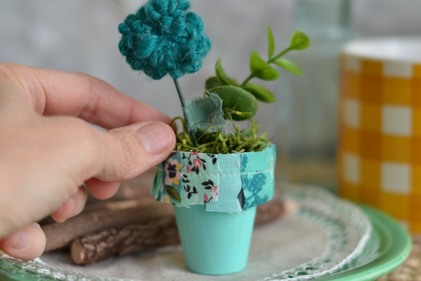 Aqua Flower Pot