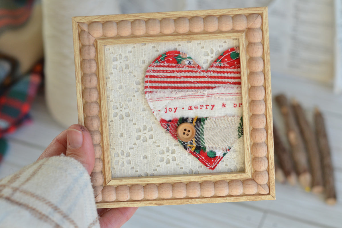 Beaded Frame RED Quilted Heart Sign - frame included G41