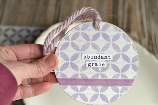 Wall Charm - Abundant Grace
