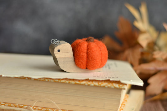True Orange Pumpkin Snail